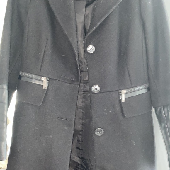Coat - Picture 2 of 7